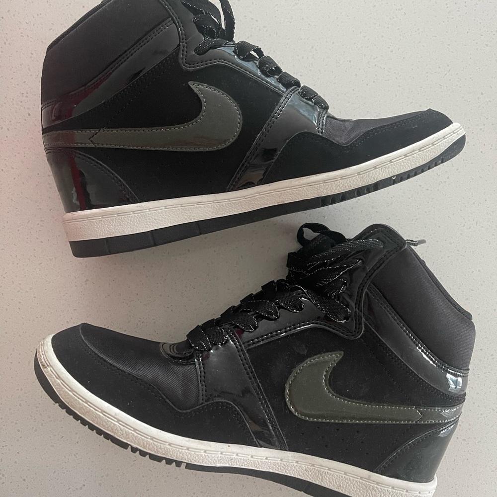 Nike Force Sky High